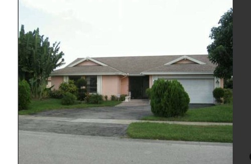 West Palm Beach House | Peaceful And Quiet Home!