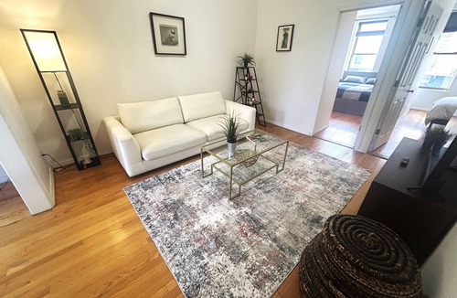 Carroll Gardens Apartment | Peaceful & Bright 2BR in Cobble Hill