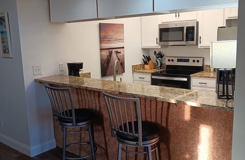 Grenelefe Condo | Peaceful contemporary condo near Disney, pet friendly. 1 1/2 Baths