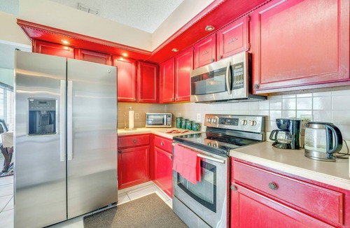 Meadow Woods House | Peaceful Lakeside Living: Orlando Home w/Patio!