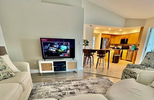 South Gulf Cove House | Peaceful pool home on a canal in South Gulf Cove-fishing-golf-pet friendly