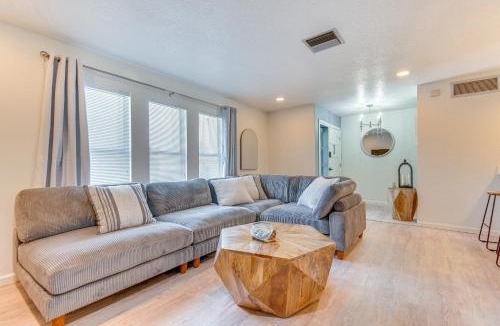 Tropic House | Pelican Beach Retreat! Family Home on Space Coast