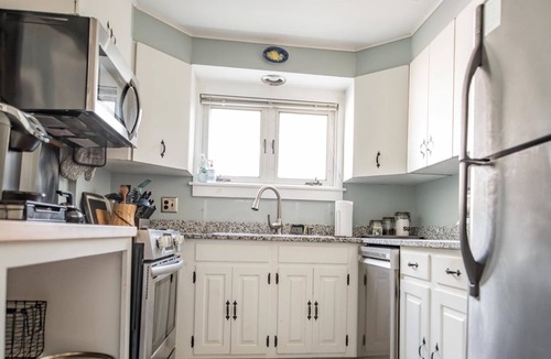 Eagles Mere Cottage | Perch yourself at "Eaglet" Cottage in Eagles Mere