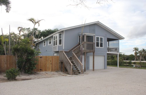 Sanibel House | Perfect Beach House-4-bedroom house in Sanibel
