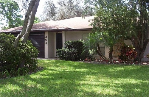 Sebring House | Perfect for traveling medical personnel !