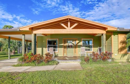 Indian River Estates House | Pet-Friendly Fort Pierce Home w/Screened Porch!