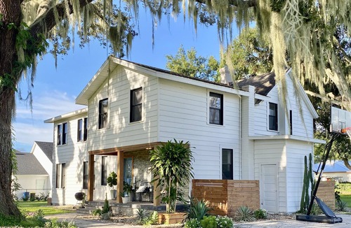 Auburndale House | Pet friendly home between Orlando & Tampa
