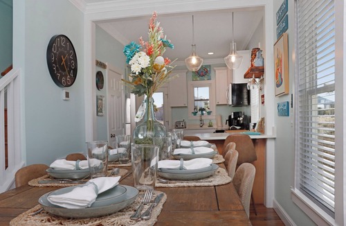 Indian Pass House | ☀️ Pet Friendly - Private Pool - Screened Deck - Indian Shores Cottage ☀️