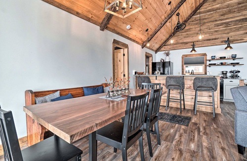 Rabun Gap House | Pet-Friendly Rabun Gap Cabin | Mountain Views