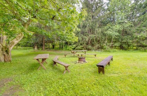 Smithmill House | Pet-Friendly Smithmill Retreat w/Yard!