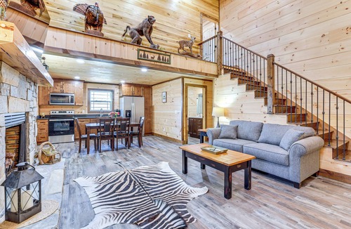 Forest City House | Pet-Friendly Yard! Nature Escape in Forest City