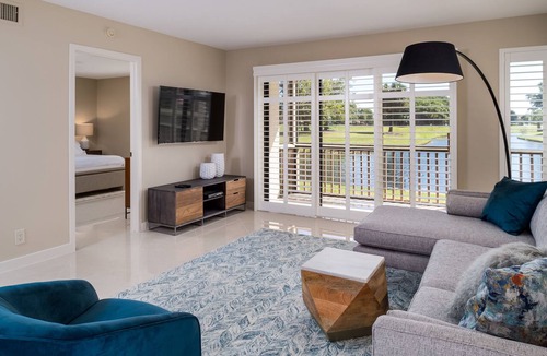 Hunt Club Condo | PGA Residence on Golf Course by Guaranteed Rental™
