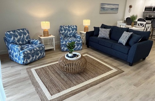 Palm Beach Gardens Cottage | PGAVacay! A Golfer's Dream and R&R Paradise tucked away in PGA National!