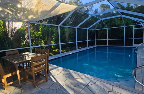 Crown Pointe House | Piccadilly Beach House - Beautiful Updated Home, Private Pool, Tennis, Pickleball Minutes from Downtown 5th Ave & Beaches!