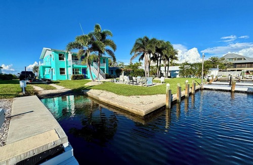 Bokeelia Apartment | PIRATES COVE Inn & Marina - Apartment 3 - formerly Malu Lani Inn