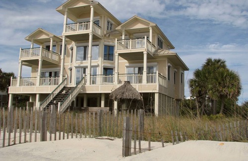 Treasure Beach Village House | Plantation at St George Island Fl. Beautiful beach view from all bedrooms .