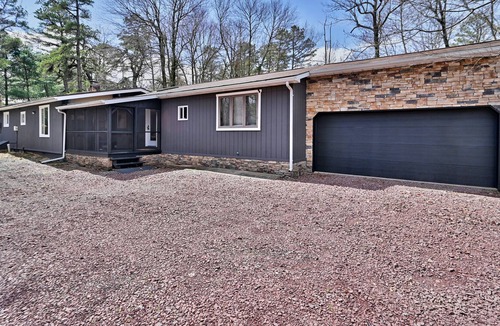 Lake Harmony Estates Cottage | Poconos Modern Chic 3 Bed Ranch w/ Finished Garage