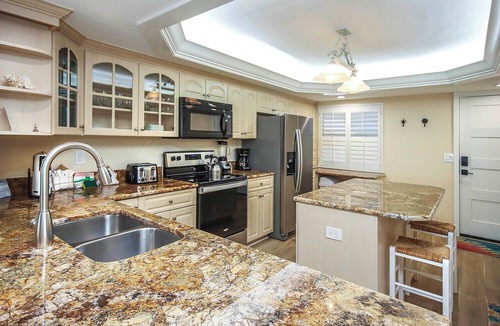Sanibel Condo | Pointe Santo A26: Exquisite Gulf-Front Paradise