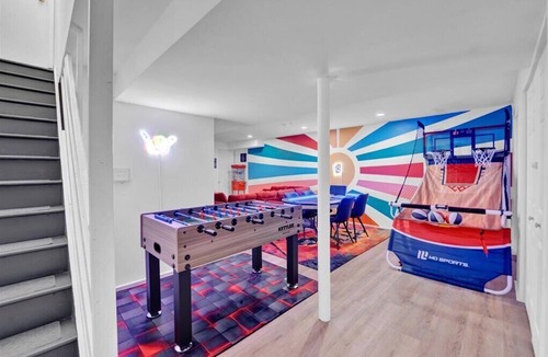 East Stroudsburg House | Pool, Beach, Lake, Hot Tub, Game Room, fire pit!