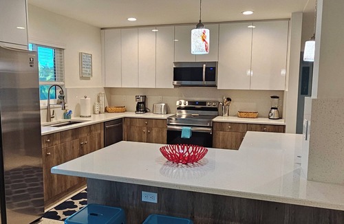 Southgate House | Pool Home near Siesta Key, Nathan Benderson Park, Premier Sports Campus & IMG