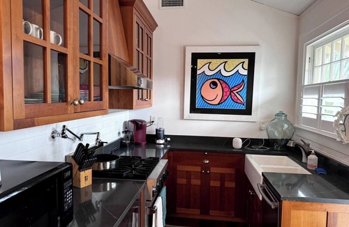 Historic Old Northeast House | Pool House - Rare Gem Downtown St. Pete Oasis