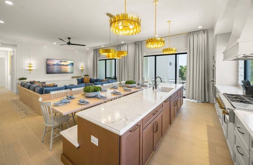 Clearwater Beach House | Pool, Spa & Rooftop Retreat - Direct Beach Access