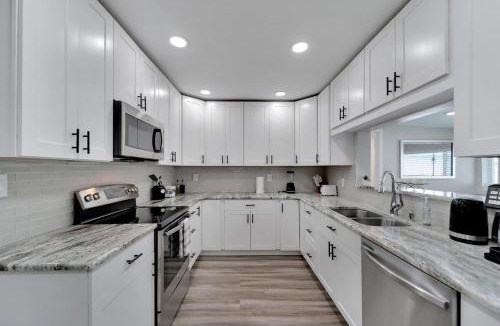 Greater Woodlawn House | Poolside Paradise - Spacious - Peaceful Patio