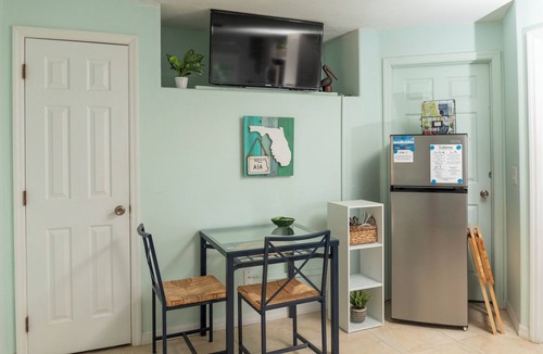 Dune Crest House | Poolside Retreat 100 steps to the OCEAN Pet Friendly NO SMOKING