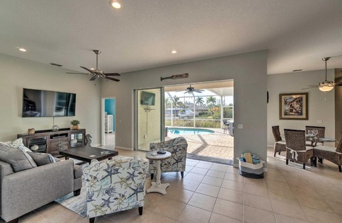 South Gulf Cove House | Port Charlotte Canalfront Home w/Pool & Dry Bar!