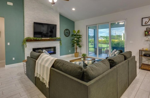 Port Saint Lucie House | Port Saint Lucie Vacation Rental w/Hot Tub!