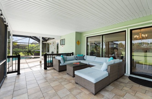 Port Saint Lucie House | Port St. Lucie Golf Escape right on the Golf Course