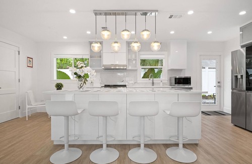 Arlington Park House | PRICE REDUCED AND ONLY A FEW MINUTES FROM THE #1 BEACH IN THE US!