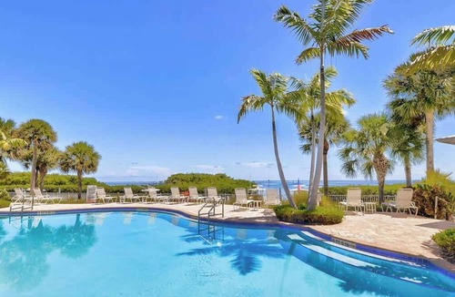 Islamorada House | Pristine Islamorada Pool Home with Ocean View and Dockage