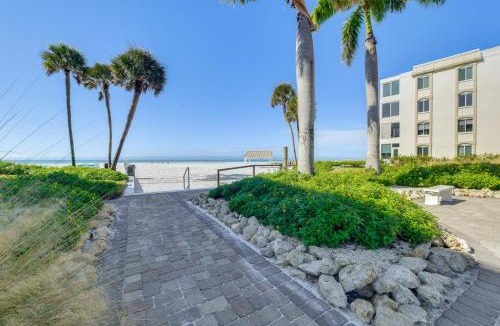 Siesta Key Villa | Private Beach Retreat on Siesta Key! Bright Villa