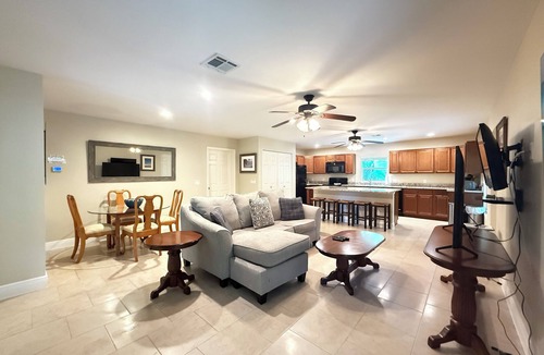 Oakes Estates House | Private Guest House on Acreage