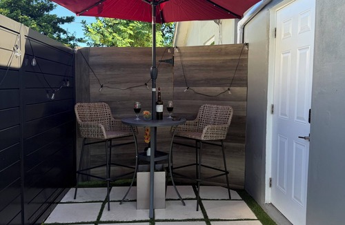 Sunrise House | Private Guest House