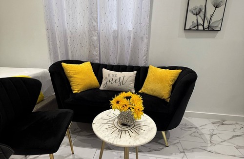 Sunrise House | Private Guest House