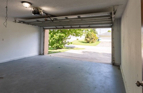 Palm Bay House | Private Oasis Near Everything-Netflix Wifi Coffee Included