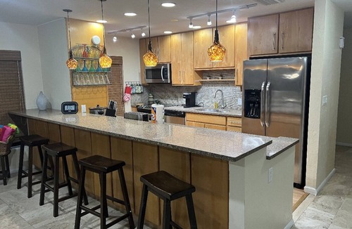 Marathon House | 🌊 Private Oasis With Pool Spa Dock and Ocean right in your backyard 🌊 allow pets