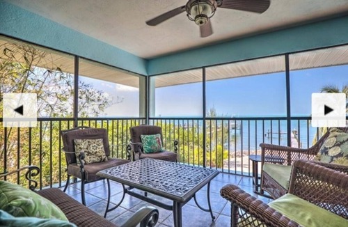 Marathon House | 🌊 Private Oasis With Pool Spa Dock and Ocean right in your backyard 🌊 allow pets