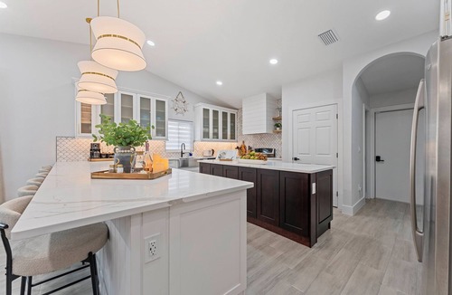 Bradenton House | Private Pool Paradise | Putt-putt! Games! Fire Pit