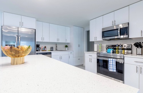 Margate House | Private Pool, Patio & BBQ Near Beaches & Casino