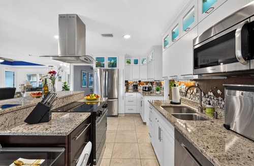 Bonita Springs House | Private Pool + Spa + Outdoor Dining | Gulf Beaches | Blue Sunset