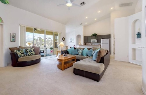 Highlands Reserve Villa | Private Pool Villa Near Disney with Golf, Patio & Resort Amenities