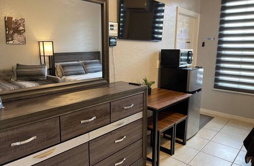 Regal Palms House | Private Room In Regal Palms Resort, Davenport FL, Sleeps 2