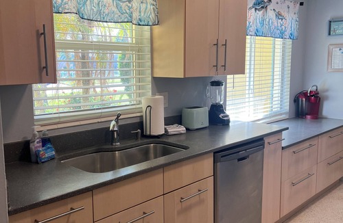 Sarasota Springs House | Private Sarasota Pool Retreat Near Siesta Key Beach!