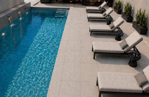 Hoboken Apartment | Private Studio apartment with a ROOFTOP POOL