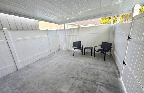 Citrus Park Apartment | Private Studio with Patio and Parking