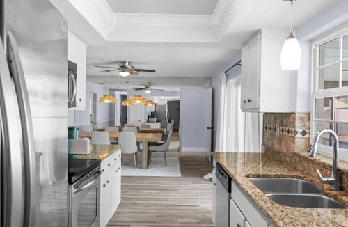 Bay Crest Park House | Private, Tampa Home! Pool + Prime Location!