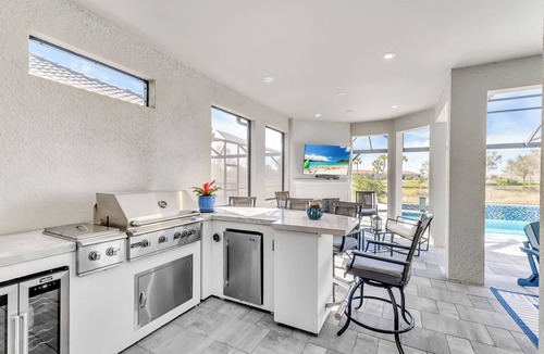 Naples House | Professionally decorated 3/3 home in Esplanade Golf and Country Club Naples
